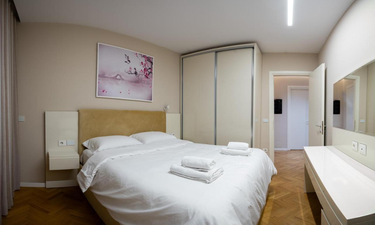 Center Tirana Liv Apartment Exteriér fotografie